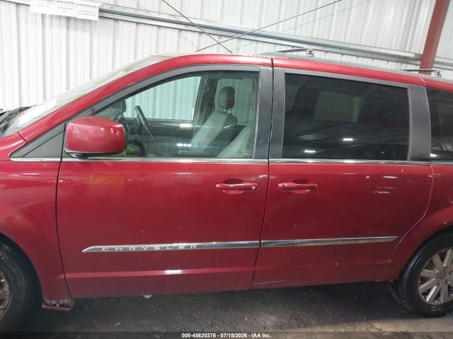 2014 Chrysler Town & Country Touring მანქანა იყიდება აუქციონზე, vin: 2C4RC1BG9ER211435, აუქციონის ნომერი: 45620376