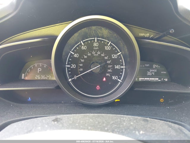 Продаж на аукціоні авто 2018 Mazda Mazda3 Sport, vin: 3MZBN1U73JM223135, номер лоту: 45620420