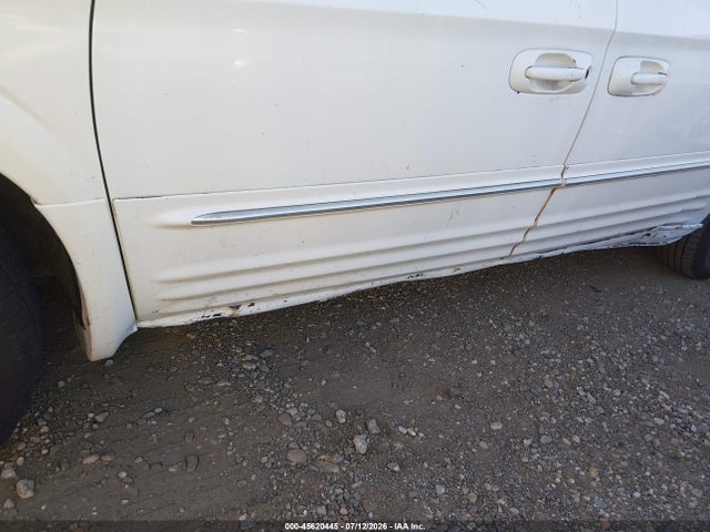 2002 Chrysler Town & Country Lxi მანქანა იყიდება აუქციონზე, vin: 2C8GP54L52R594443, აუქციონის ნომერი: 45620445
