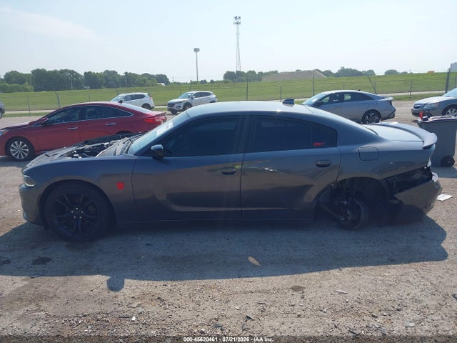 45620461 :رقم المزاد ، 2C3CDXHG7GH292557 vin ، 2016 Dodge Charger Sxt مزاد بيع