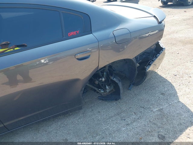 45620461 :رقم المزاد ، 2C3CDXHG7GH292557 vin ، 2016 Dodge Charger Sxt مزاد بيع