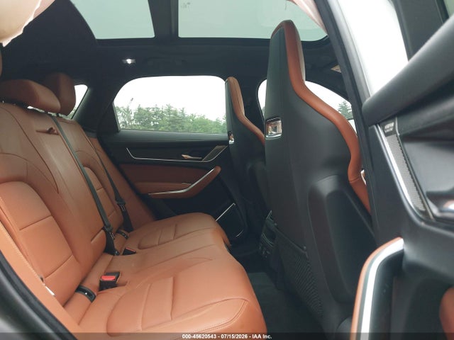 Jaguar F-pace R-dynamic S P400 Awd Automatic 2025 SADCT2FU1SA746145 Image 8