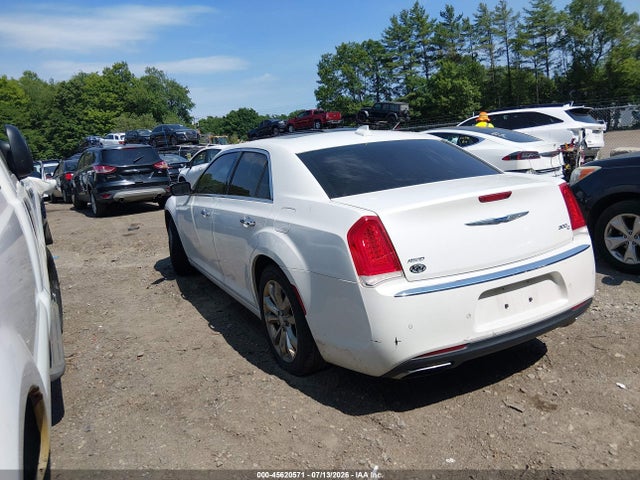 Aukcja sprzedaży 2015 Chrysler 300c, vin: 2C3CCAKG1FH769605, numer aukcji: 45620571