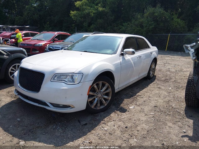 Aukcja sprzedaży 2015 Chrysler 300c, vin: 2C3CCAKG1FH769605, numer aukcji: 45620571