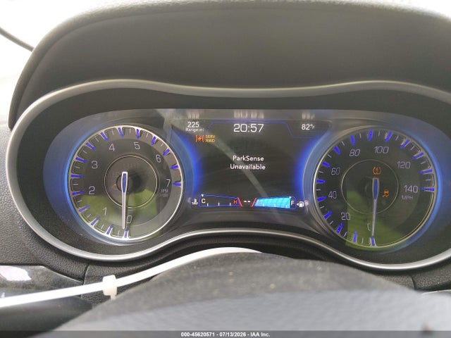 Aukcja sprzedaży 2015 Chrysler 300c, vin: 2C3CCAKG1FH769605, numer aukcji: 45620571