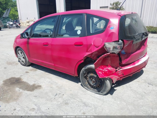 45620603 :رقم المزاد ، JHMGE8H28AS007027 vin ، 2010 Honda Fit مزاد بيع