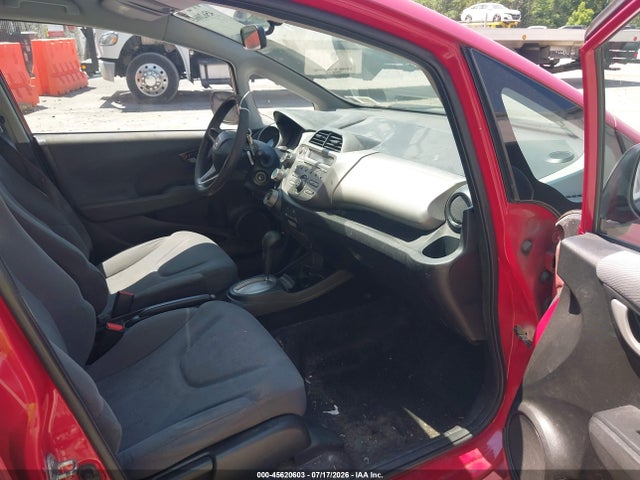 45620603 :رقم المزاد ، JHMGE8H28AS007027 vin ، 2010 Honda Fit مزاد بيع