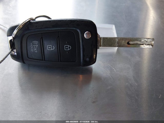 KMHRC8A36PU266238 Hyundai Venue Sel