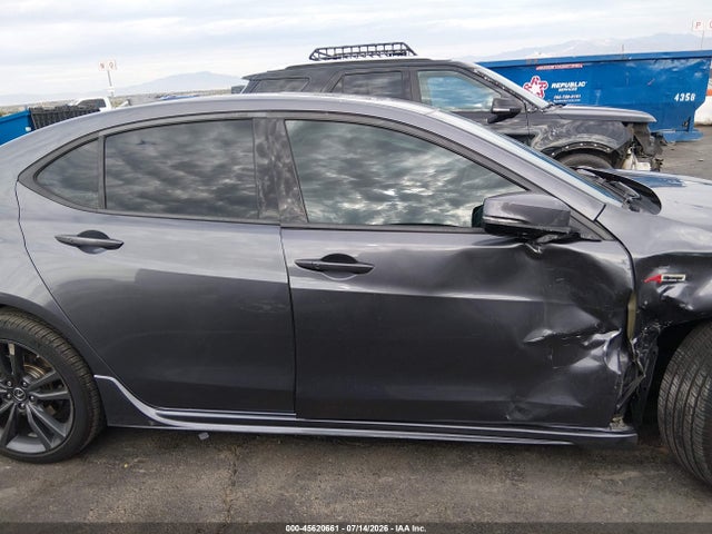 Acura TLX 2018 19UUB2F61JA013033 Image 13