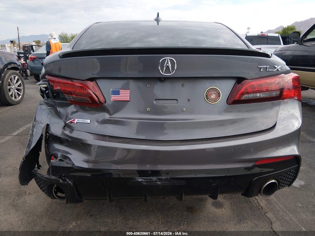 Acura TLX 2018 19UUB2F61JA013033 Image 16