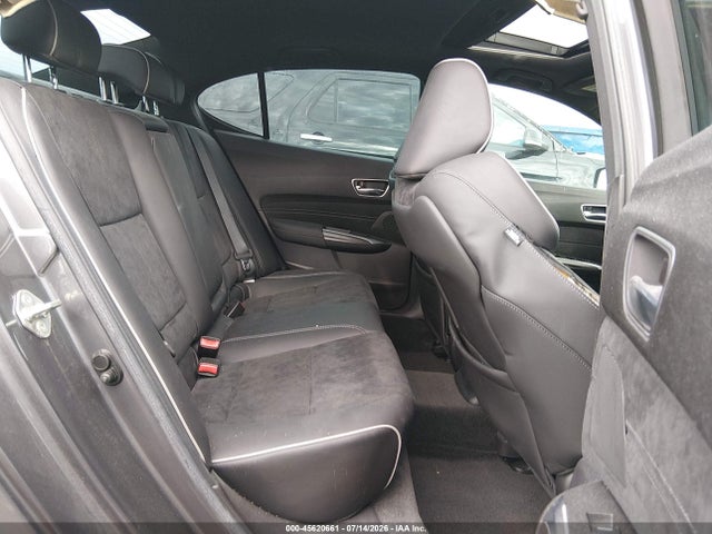 Acura TLX 2018 19UUB2F61JA013033 Image 8