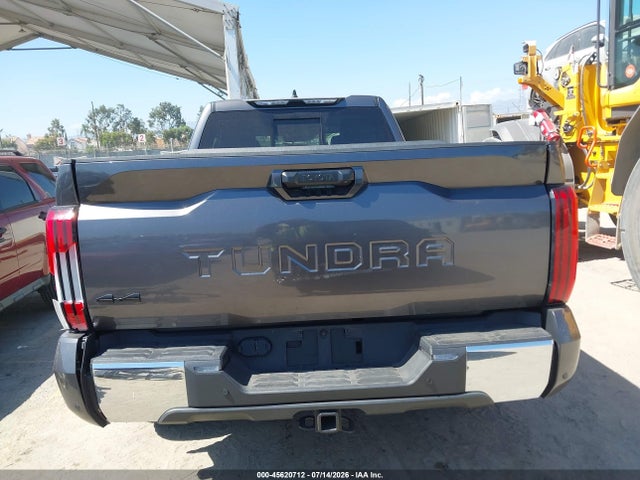 45620712 :رقم المزاد ، 5TFLA5DA4NX038209 vin ، 2022 Toyota Tundra Sr5 مزاد بيع