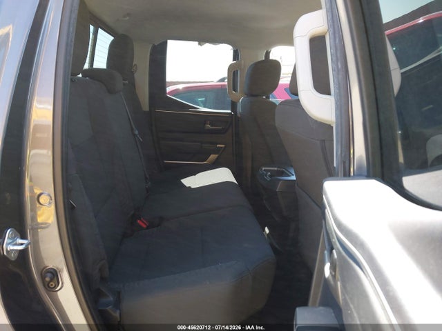 45620712 :رقم المزاد ، 5TFLA5DA4NX038209 vin ، 2022 Toyota Tundra Sr5 مزاد بيع