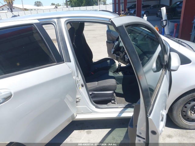 VNKKTUD35EA009393 Toyota Yaris L (tmmf Plant)