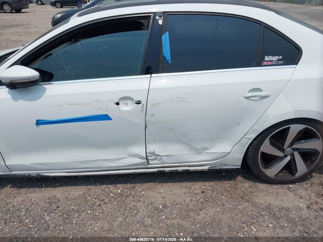 Продаж на аукціоні авто 2016 Volkswagen Jetta 2.0t Gli Se/2.0t Gli Sel, vin: 3VW4T7AJ4GM407784, номер лоту: 45620718