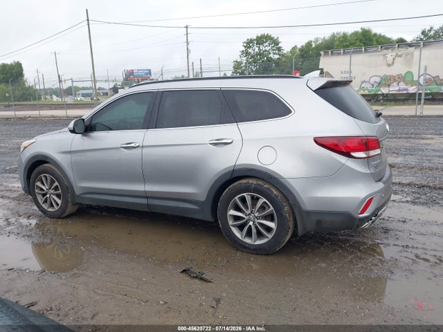 KM8SM4HF4HU226037 Hyundai Santa Fe Se