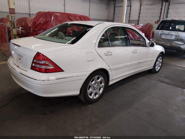 Продажа на аукционе авто 2006 Mercedes-benz C 280 Luxury, vin: WDBRF54H96A831520, номер лота: 45620736