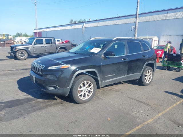 Jeep Cherokee Latitude 2015 1C4PJMCB2FW668100 Image 2