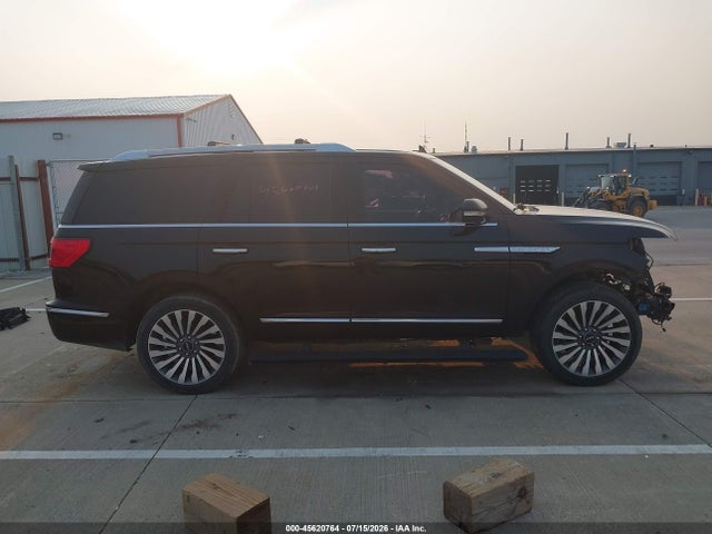 5LMJJ2LTXKEL09394 Lincoln Navigator Reserve