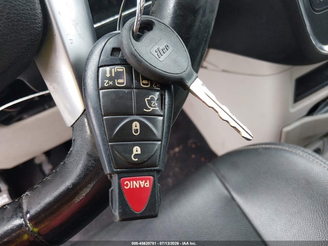 45620781 :رقم المزاد ، 2C4RC1BG7ER156421 vin ، 2014 Chrysler Town & Country Touring مزاد بيع