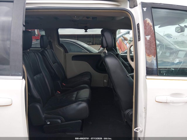 45620781 :رقم المزاد ، 2C4RC1BG7ER156421 vin ، 2014 Chrysler Town & Country Touring مزاد بيع