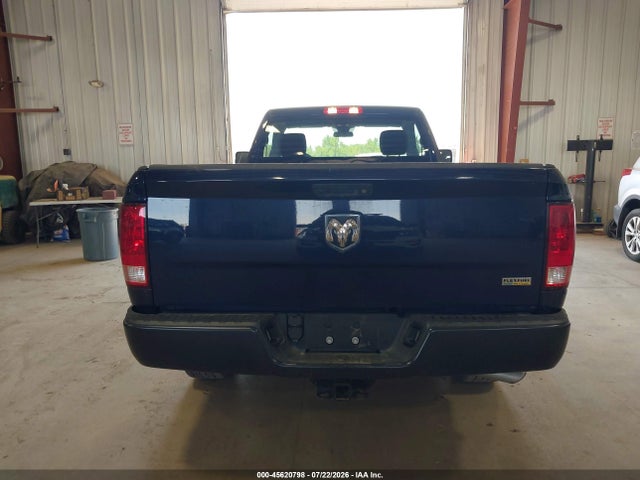 3C6JR6DG2JG248582 RAM 1500 Tradesman 4x2 8&#039; Box