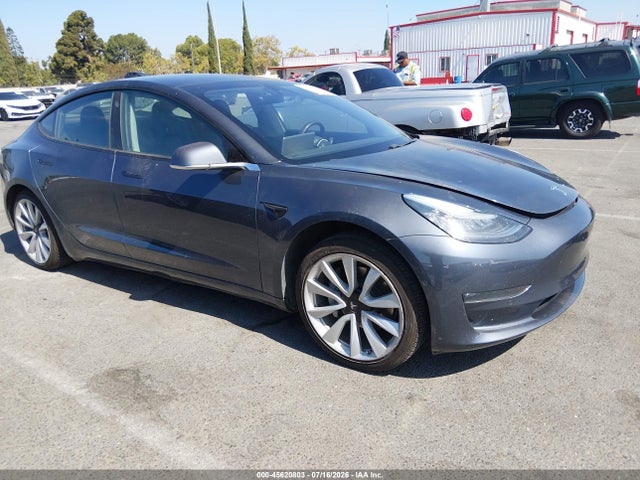 Продаж на аукціоні авто 2020 Tesla Model 3 Standard Range Plus Rear-wheel Drive/standard Range Rear-wheel Drive, vin: 5YJ3E1EAXLF633830, номер лоту: 45620803