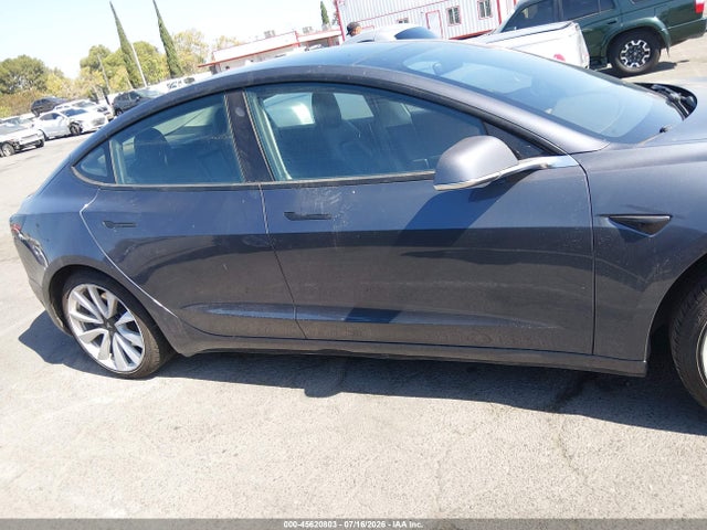 2020 Tesla Model 3 Standard Range Plus Rear-wheel Drive/standard Range Rear-wheel Drive მანქანა იყიდება აუქციონზე, vin: 5YJ3E1EAXLF633830, აუქციონის ნომერი: 45620803