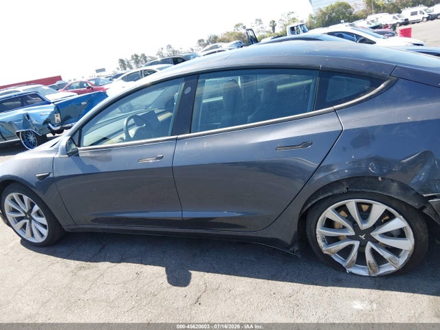 2020 Tesla Model 3 Standard Range Plus Rear-wheel Drive/standard Range Rear-wheel Drive მანქანა იყიდება აუქციონზე, vin: 5YJ3E1EAXLF633830, აუქციონის ნომერი: 45620803