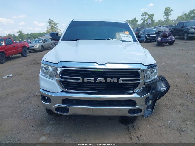 45620847 :رقم المزاد ، 1C6SRFFT6MN521579 vin ، 2021 Ram 1500 Big Horn  4x4 5'7 Box مزاد بيع