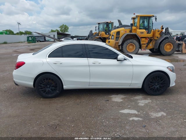 Aukcja sprzedaży 2015 Mercedes-benz C 300 4matic, vin: 55SWF4KB9FU016608, numer aukcji: 45620863