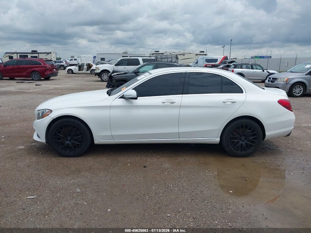 Aukcja sprzedaży 2015 Mercedes-benz C 300 4matic, vin: 55SWF4KB9FU016608, numer aukcji: 45620863