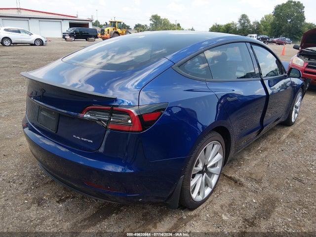 2020 Tesla Model 3 Long Range Dual Motor All-wheel Drive მანქანა იყიდება აუქციონზე, vin: 5YJ3E1EBXLF647994, აუქციონის ნომერი: 45620864