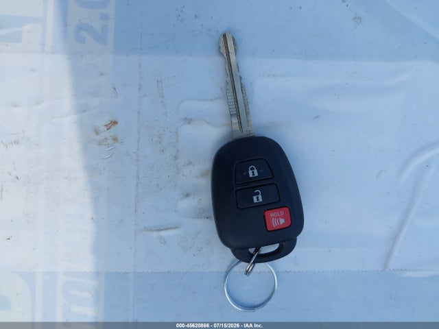 Auction sale of the 2018 Toyota Rav4 Le, vin: JTMZFREV4JJ203340, lot number: 45620866
