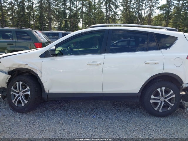 Auction sale of the 2018 Toyota Rav4 Le, vin: JTMZFREV4JJ203340, lot number: 45620866