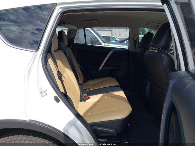 Auction sale of the 2018 Toyota Rav4 Le, vin: JTMZFREV4JJ203340, lot number: 45620866