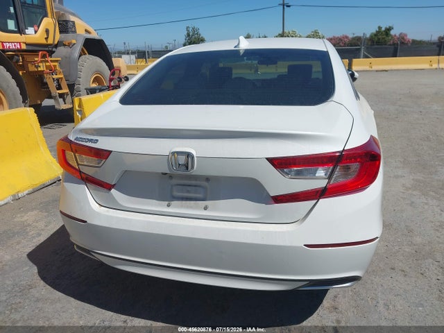 Honda ACCORD LX 2018 1HGCV1F11JA164424 Image 16