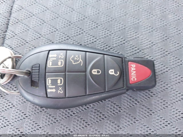 45620879 :رقم المزاد ، 2A8HR54169R525990 vin ، 2009 Chrysler Town & Country Touring مزاد بيع