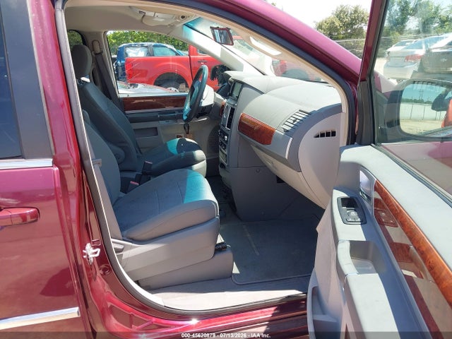 45620879 :رقم المزاد ، 2A8HR54169R525990 vin ، 2009 Chrysler Town & Country Touring مزاد بيع