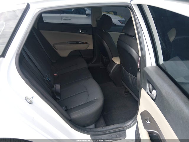 KIA Optima Lx 2017 5XXGT4L33HG169779 Image 8