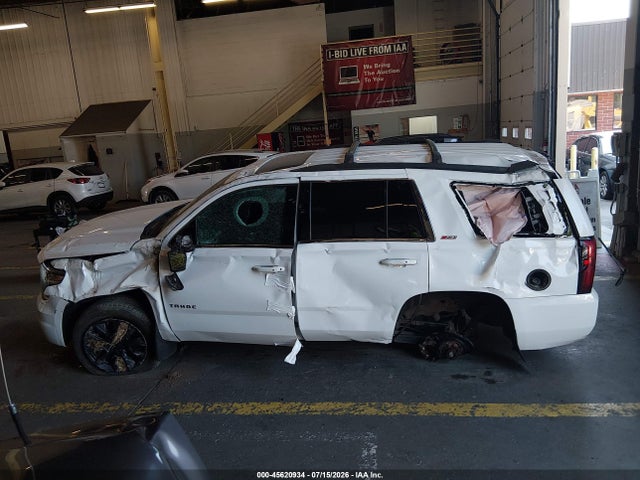 2017 Chevrolet Tahoe Lt მანქანა იყიდება აუქციონზე, vin: 1GNSKBKC9HR163167, აუქციონის ნომერი: 45620934