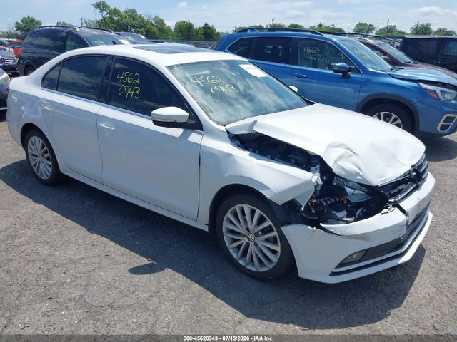 2016 Volkswagen Jetta 1.8t Sel მანქანა იყიდება აუქციონზე, vin: 3VWL07AJ5GM344652, აუქციონის ნომერი: 45620943