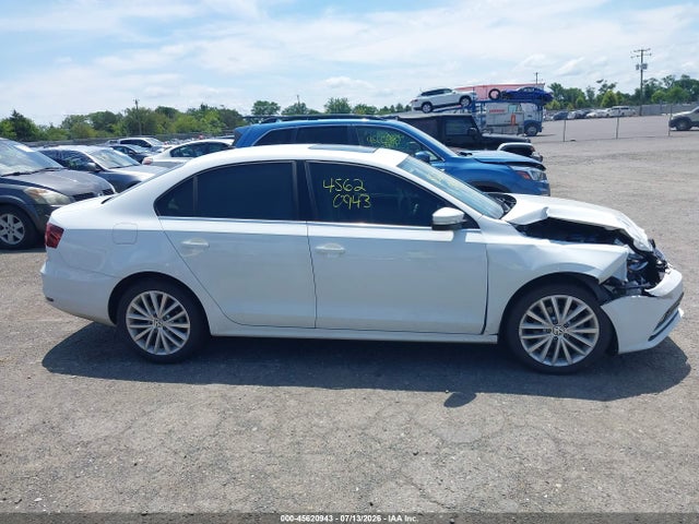 45620943 :رقم المزاد ، 3VWL07AJ5GM344652 vin ، 2016 Volkswagen Jetta 1.8t Sel مزاد بيع