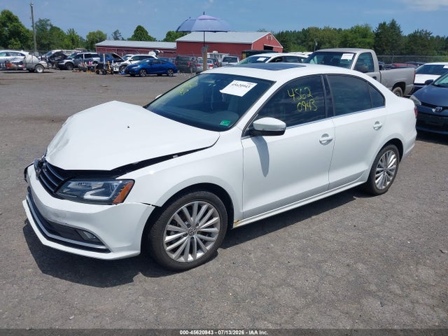45620943 :رقم المزاد ، 3VWL07AJ5GM344652 vin ، 2016 Volkswagen Jetta 1.8t Sel مزاد بيع
