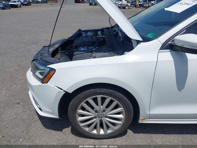45620943 :رقم المزاد ، 3VWL07AJ5GM344652 vin ، 2016 Volkswagen Jetta 1.8t Sel مزاد بيع