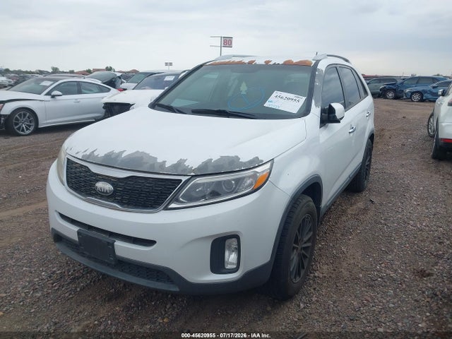 KIA SORENTO LX 2014 5XYKT4A65EG472173 Image 2