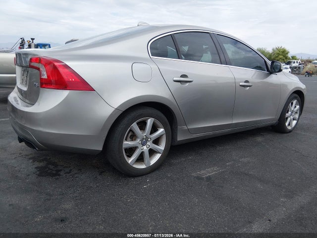 Volvo S60 T5 Drive-e Premier 2016 YV126MFK2G2392799 Image 4