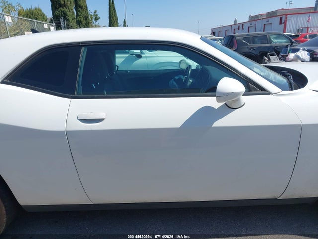 Aukcja sprzedaży 2016 Dodge Challenger Sxt, vin: 2C3CDZAG7GH354027, numer aukcji: 45620994