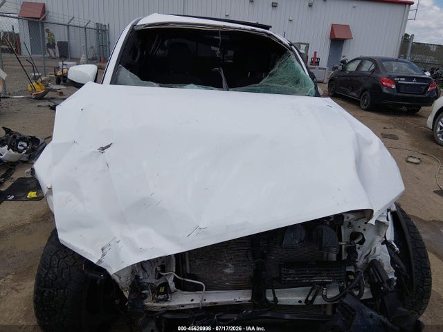 Продажа на аукционе авто 2017 Toyota Tacoma Trd Off Road, vin: 3TMCZ5AN9HM047109, номер лота: 45620998