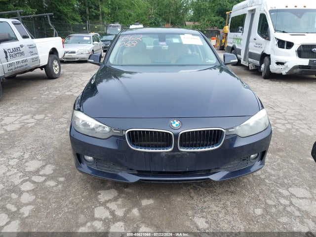 2014 Bmw 320i მანქანა იყიდება აუქციონზე, vin: WBA3B1C51EK133508, აუქციონის ნომერი: 45621068